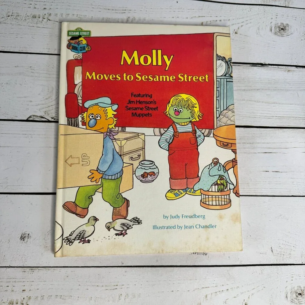 Lot of 5 Sesame Street Book club HC Books Big Bird Grover Molly Freddie Pet Show